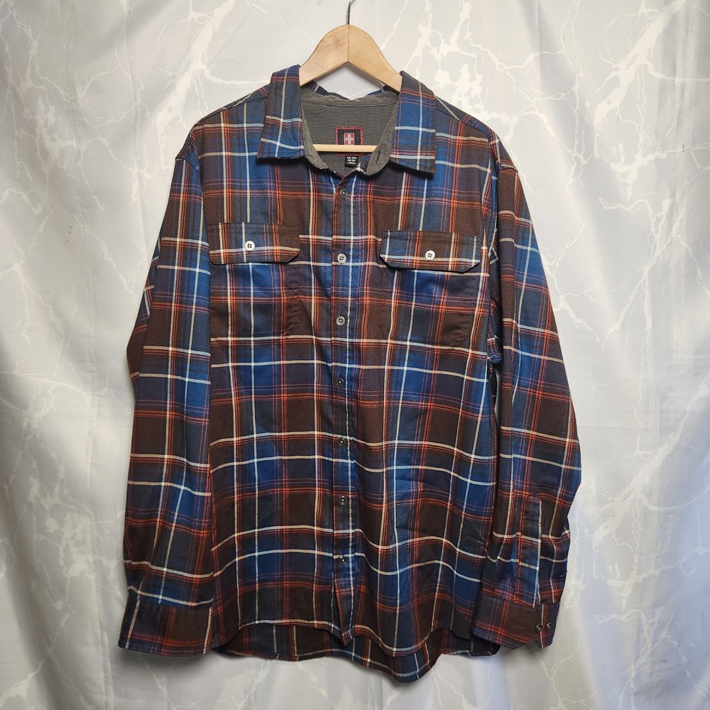 Swiss Tech Long Sleeve Button Up Shirt Men's 2XL‎ Blue Red Plaid Casual Outdoors